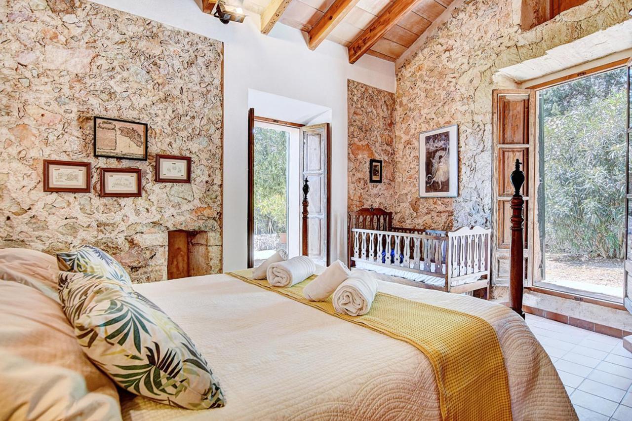 Villa Aubons By Slow Villas Crestatx ภายนอก รูปภาพ